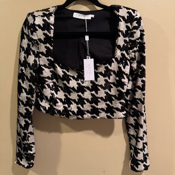 NWT ASTR the Label Darby Sequin Houndstooth Print Top & Mini Skirt Set Size: M - Picture 7 of 8